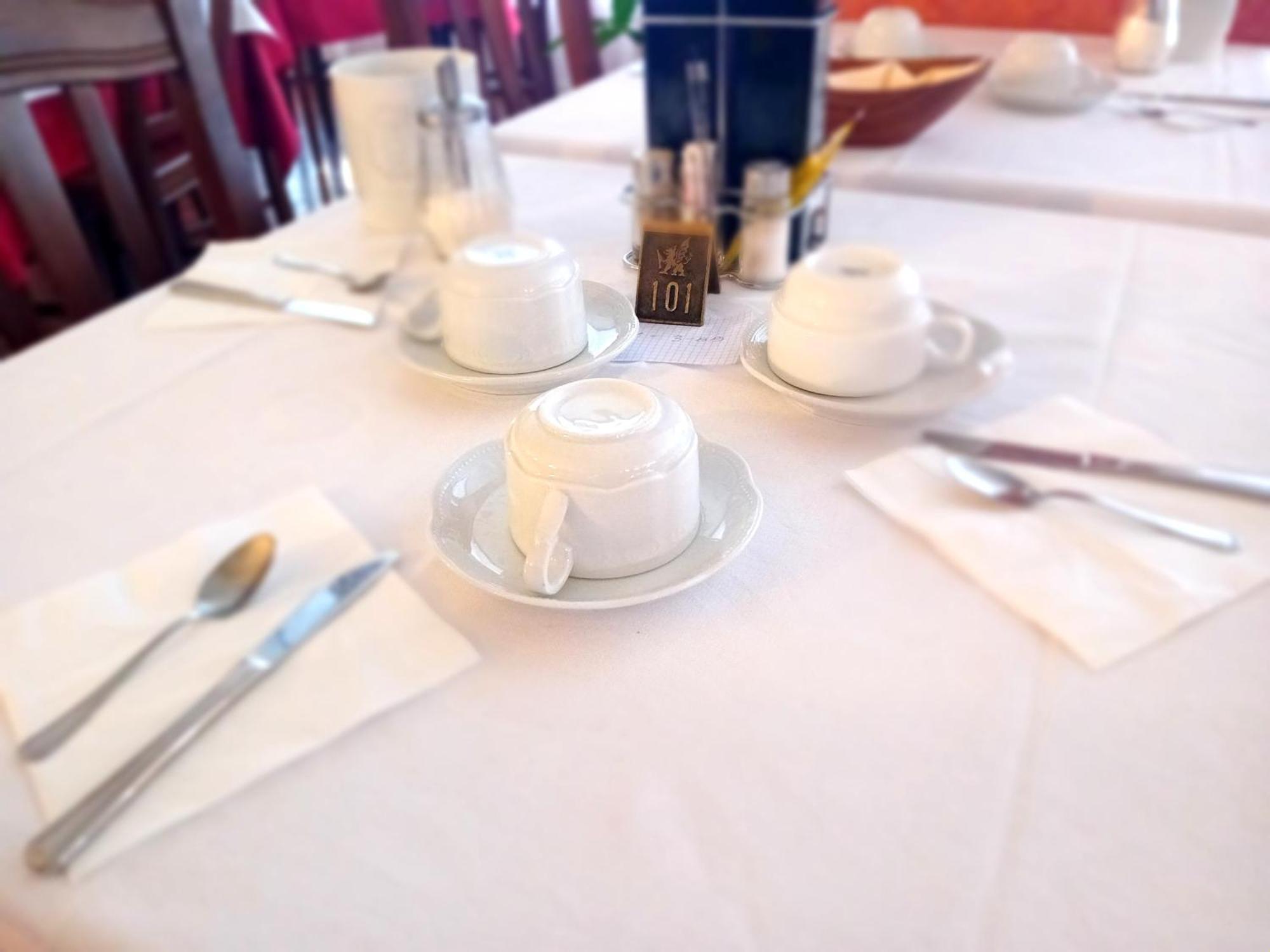 יזולו Hotel Galles מראה חיצוני תמונה